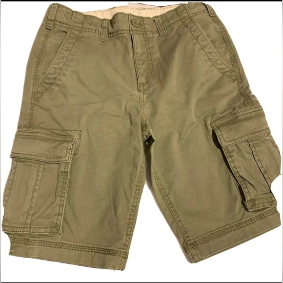 GAP Other - GAP Kids Boys Cargo Shorts NWT Size 14 Olive Green